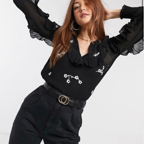 River Island Tops - Blouse - Size UK 12 (US 8)